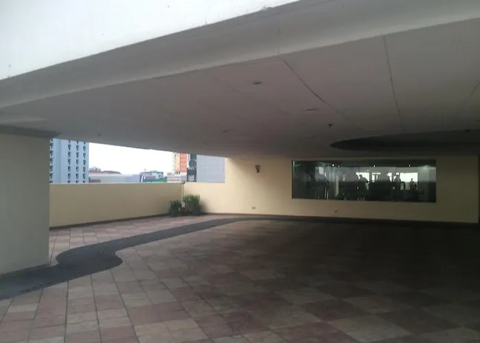 公寓 Near The Us Embassy In *